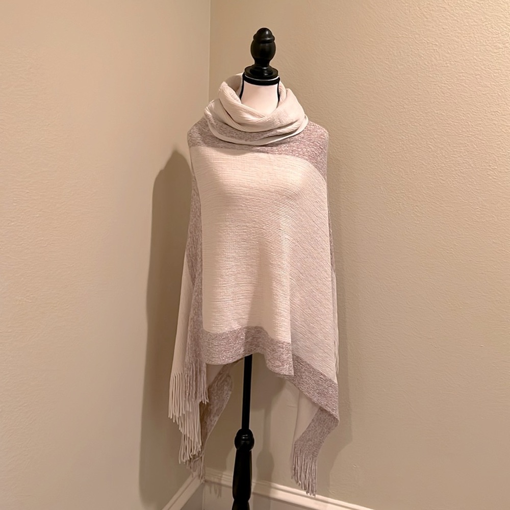 Cream with brown strip with rose gold thread Poncho